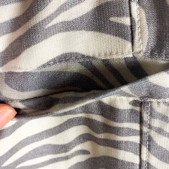 -Chaser Set Zebra Lounge Jogger and Top NWT - Picture 13 of 15